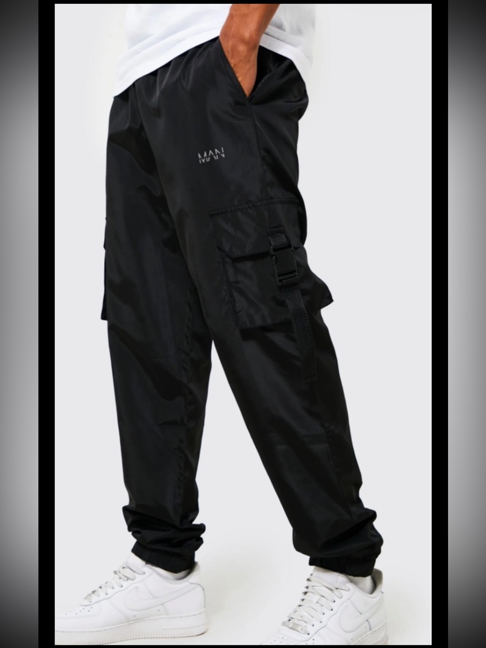 BoohooMan NEW BLACK Buckle CARGO JOGGER PANTS Stretch Waist Size Large Men’s Lg
